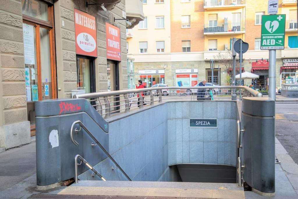 Apartamento Casa Spezia - Metro Vicina, Wi-Fi Rapido & Netflix Turín Exterior foto